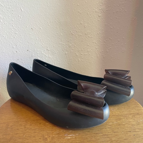 Melissa Black & Brown Bow Jelly Ballet Flats - Picture 4 of 10